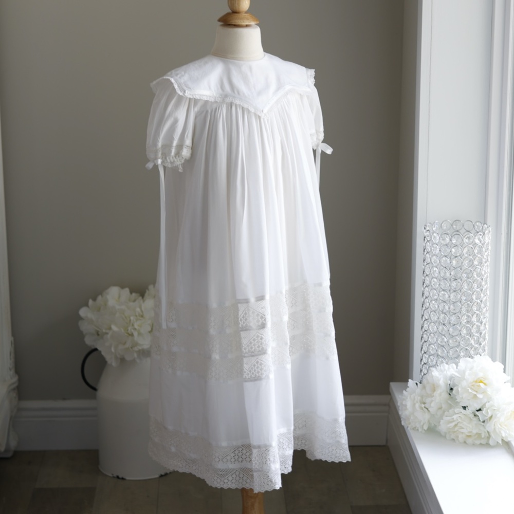 Strasburg Dress ORIGINAL White Heirloom Bella Collection Flower Girl LIKE NEW!!